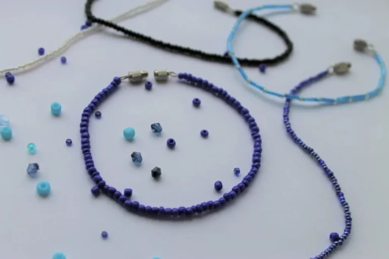 how to craft a simple bracelet