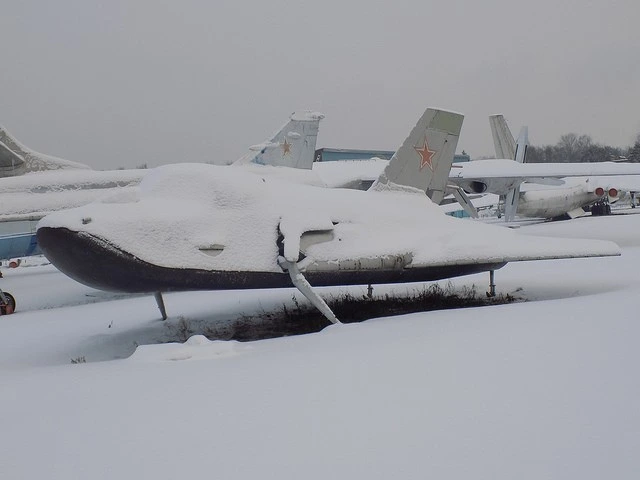 Mig 105 test aircraft