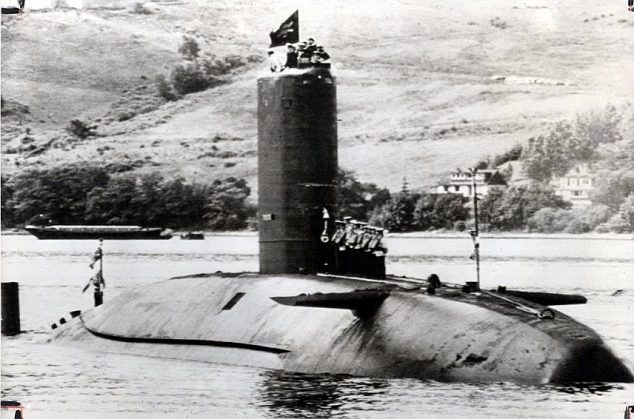 HMS-Conqueror