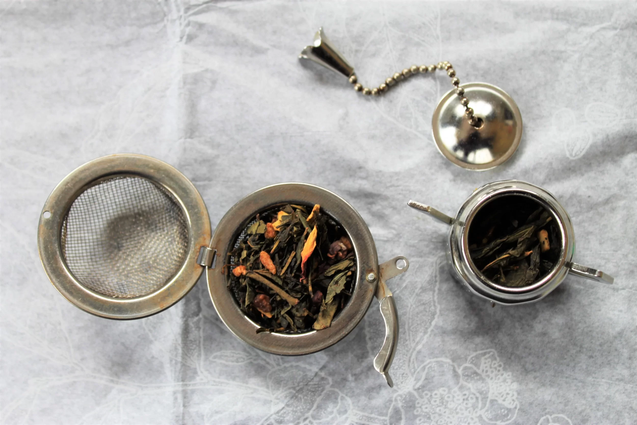 metal tea steeper