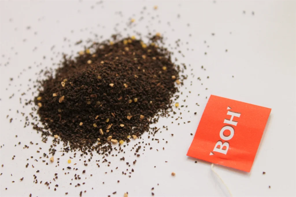 boh tea lemon mandarin black leaf