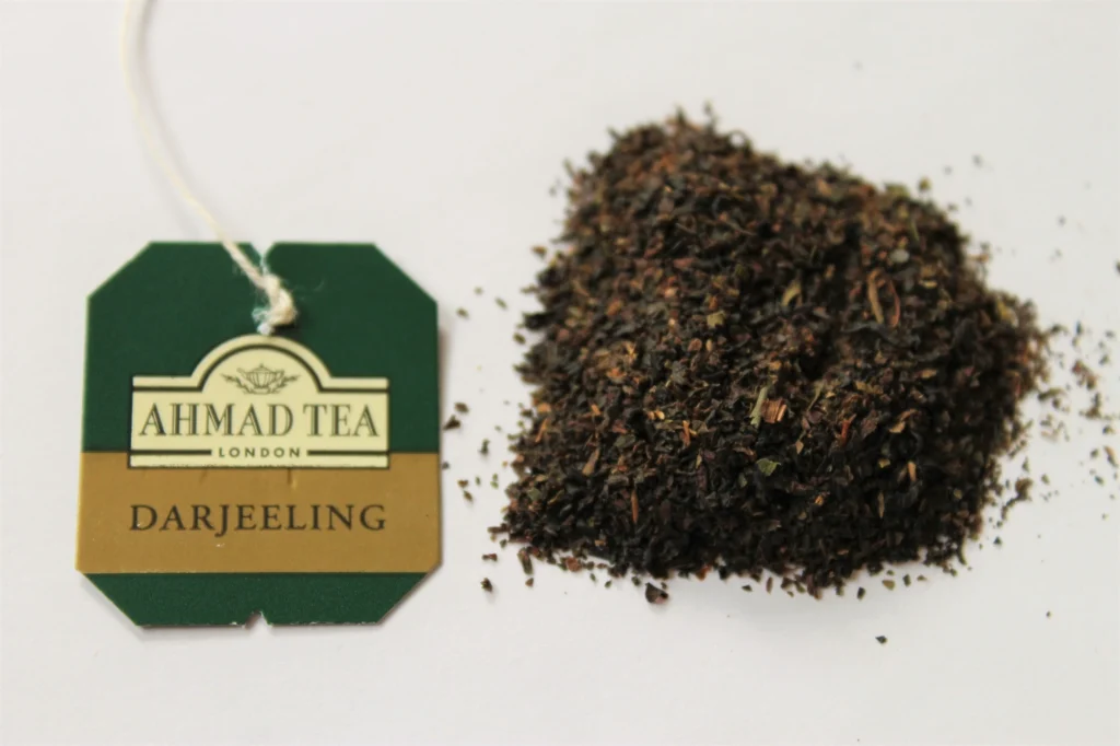 loose leaf darjeeling black tea