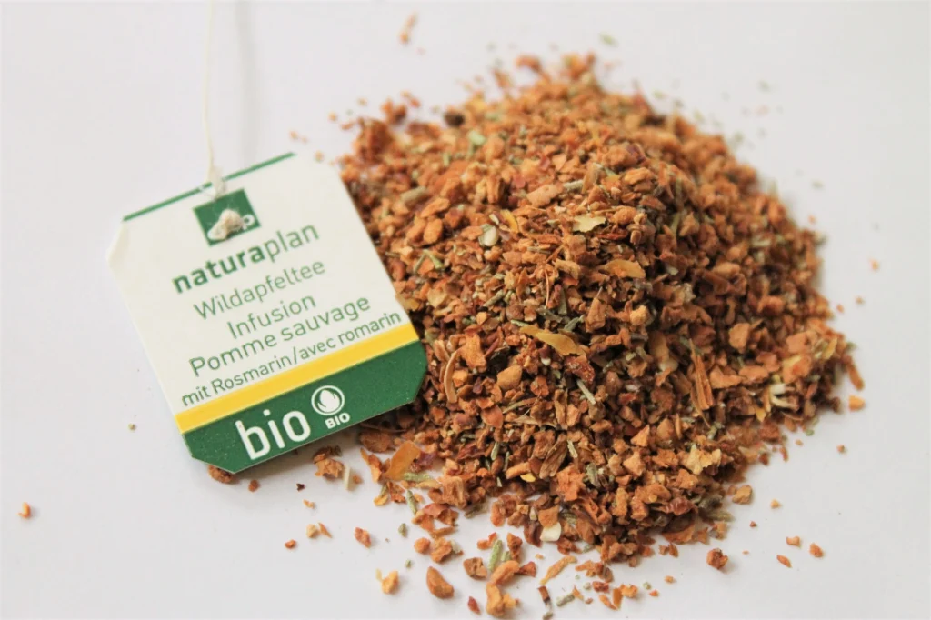 apple and rosemary loose tea