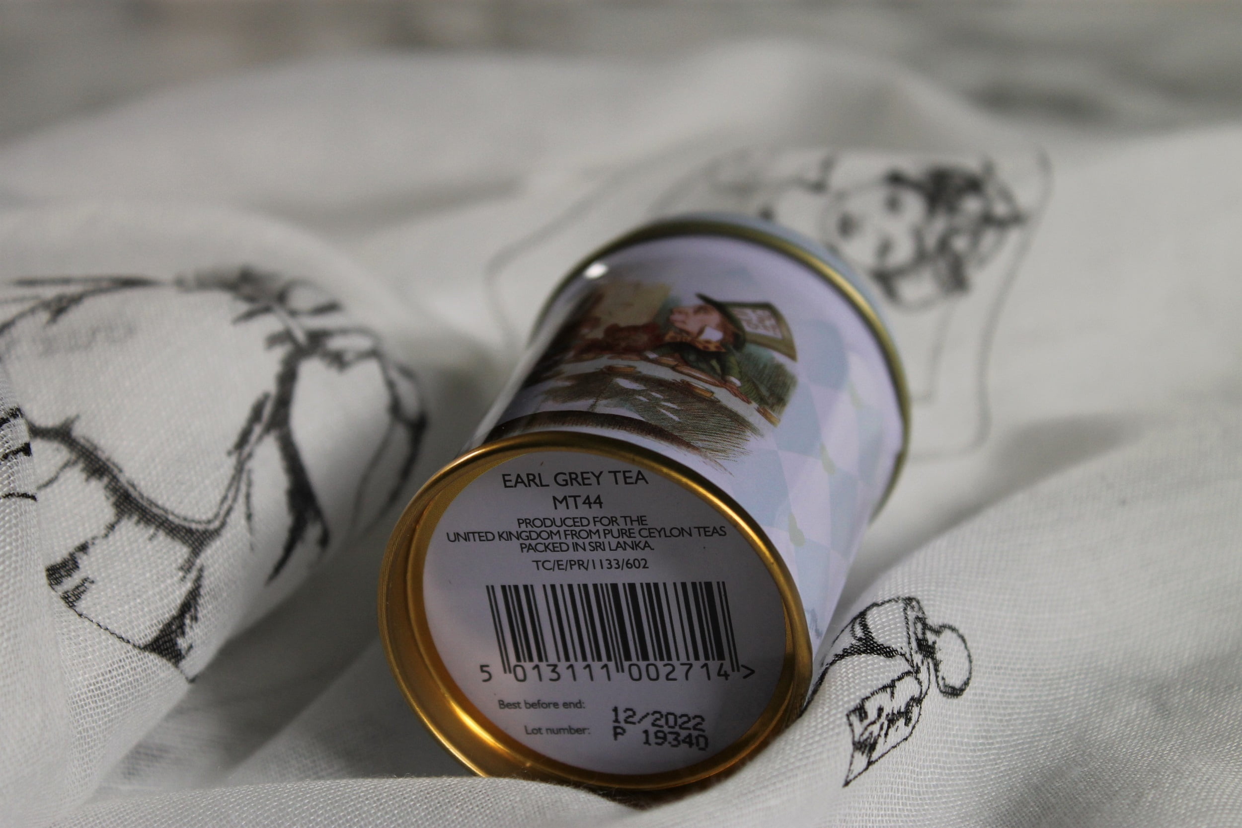 earl grey tea tin