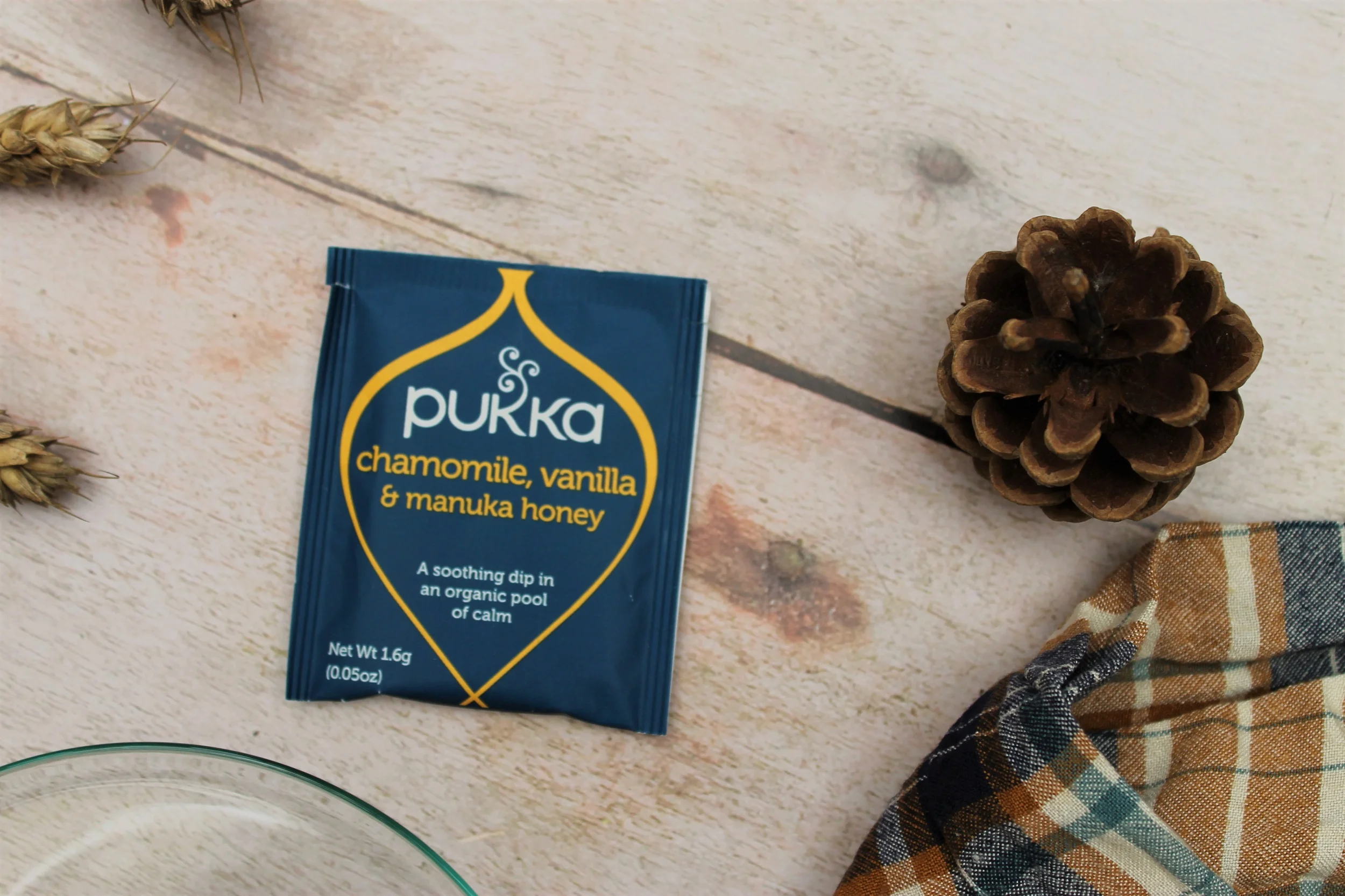 pukka chamomile vanilla manuka honey teabag wrapper