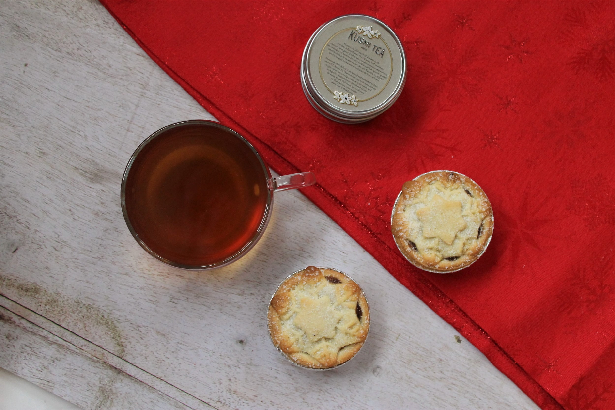 Kusmi Tsarevna Tea Review A French Christmas Izzy s Corner