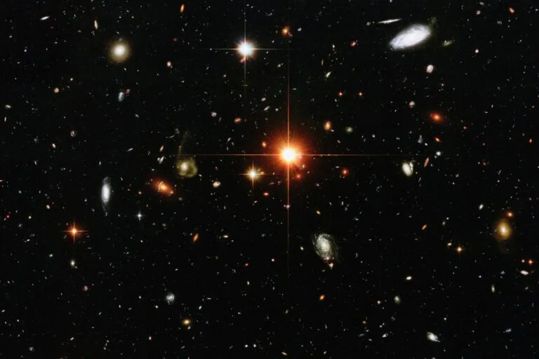 crisis in cosmology