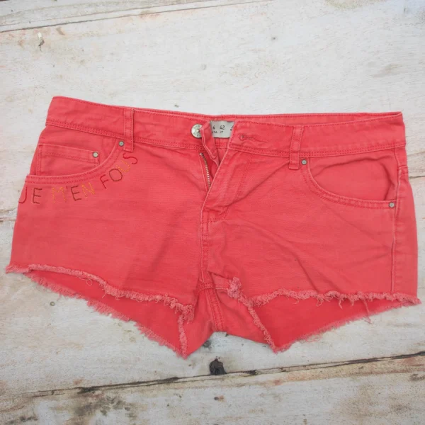 French Attitude Coral Shorts ☀️ Size 10 - Image 3