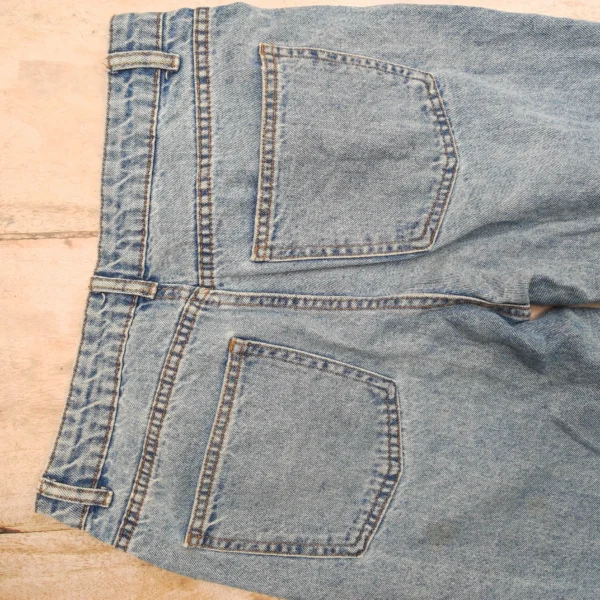 Matcha Meditation Mum Jeans 🍵 Size 10 - Image 4