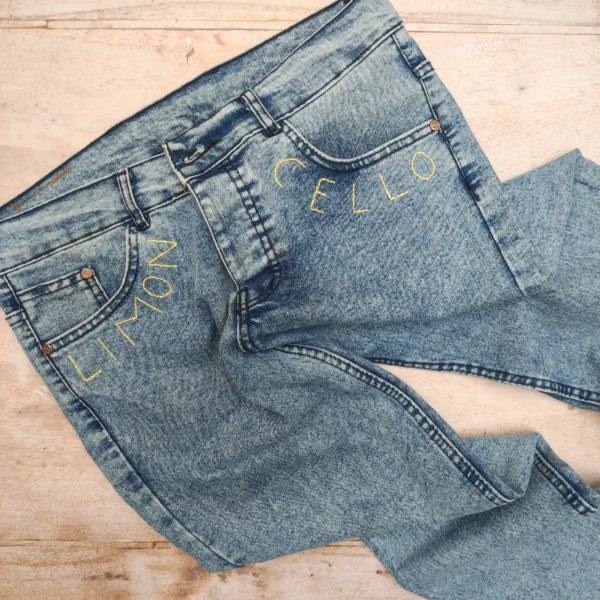 Citrus Vibes Mum Jeans 🍋 Size 10 - Image 6