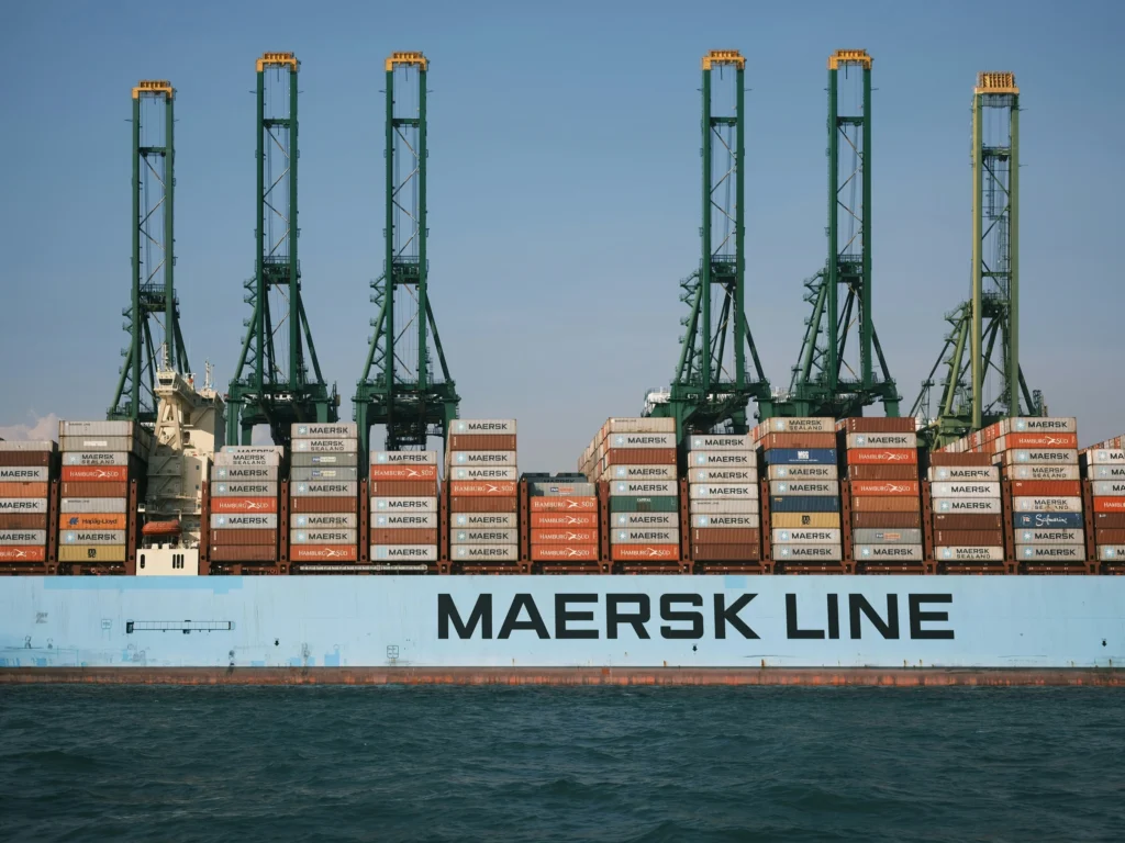 maersk line shipping containers
