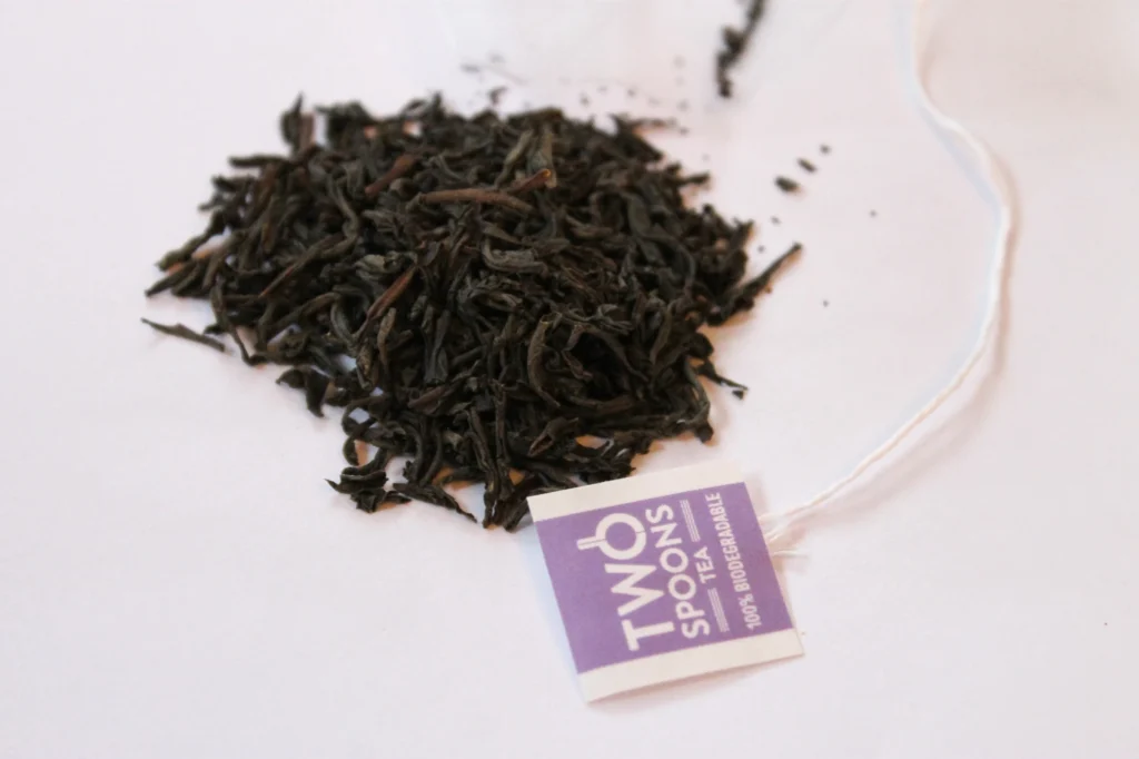 loose black tea leaves with bergamot oils