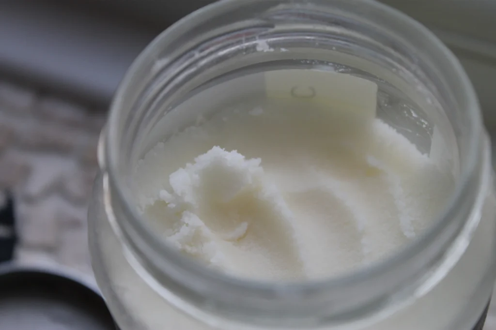 white shea butter texture