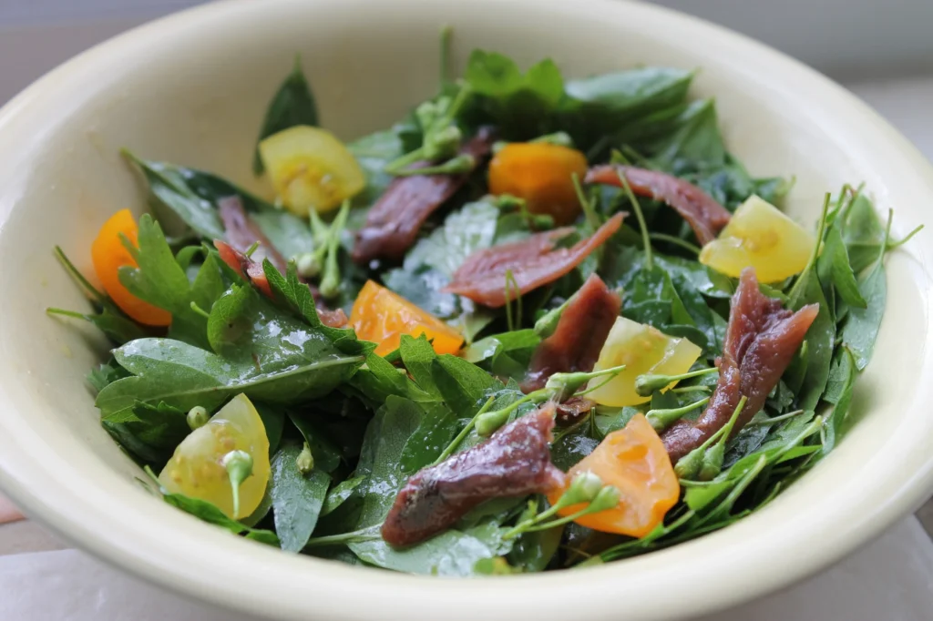 finished hawthorn salad