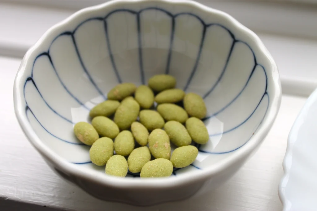 wasabi sunflower seeds in kobachi bowl